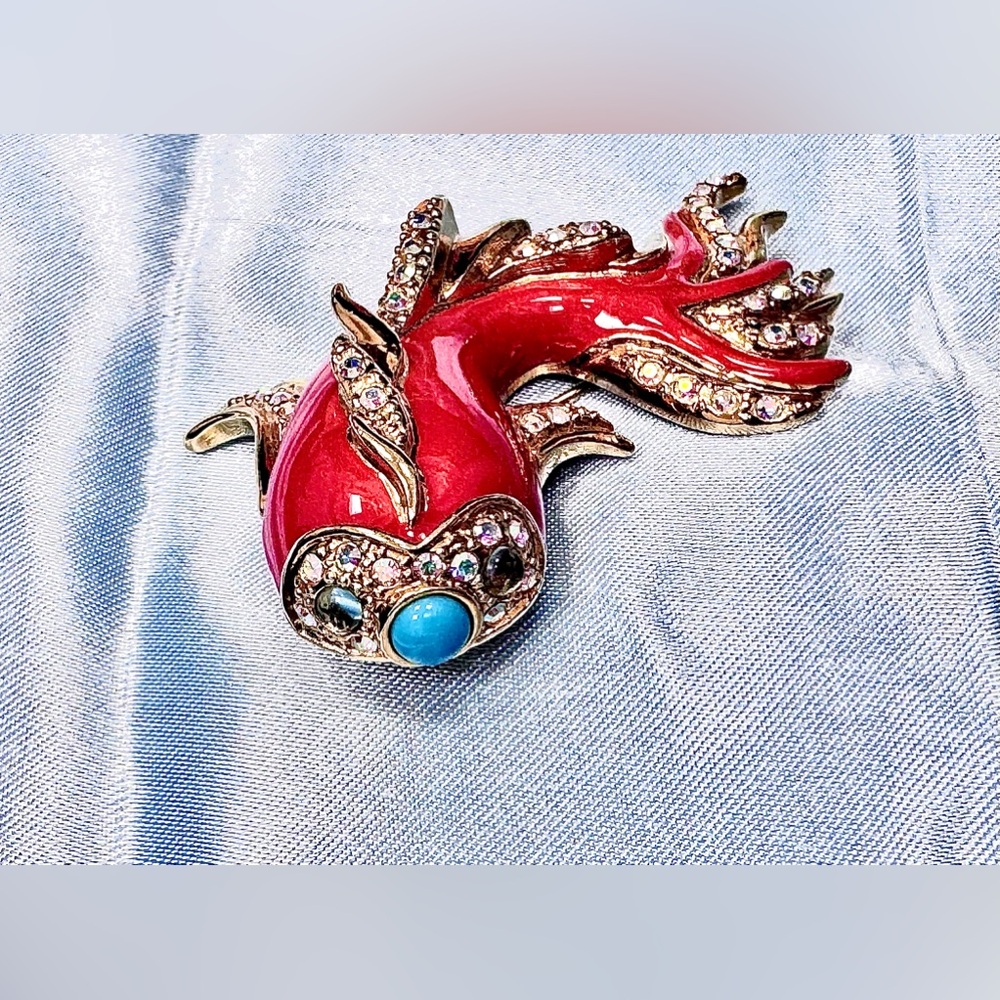 VINTAGE SIGNED ROXANNE ASSOULIN KOI GOLDFISH BROOCH - Picture 5 of 13